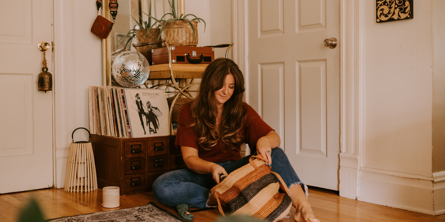 doula packing her doula bag
